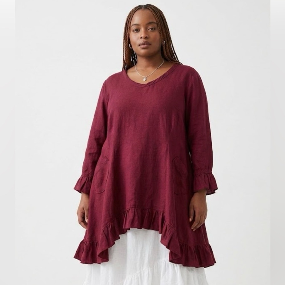Heart's Desire Butterfly Burgundy Linen Top​
